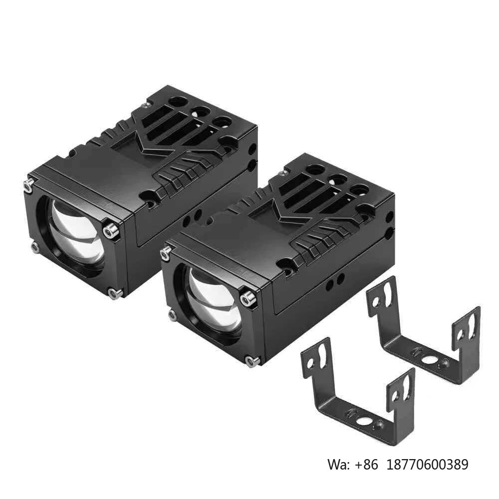 Akcesoria samochodowe U50 1.8  – Car Accessories Light recenzja i cena